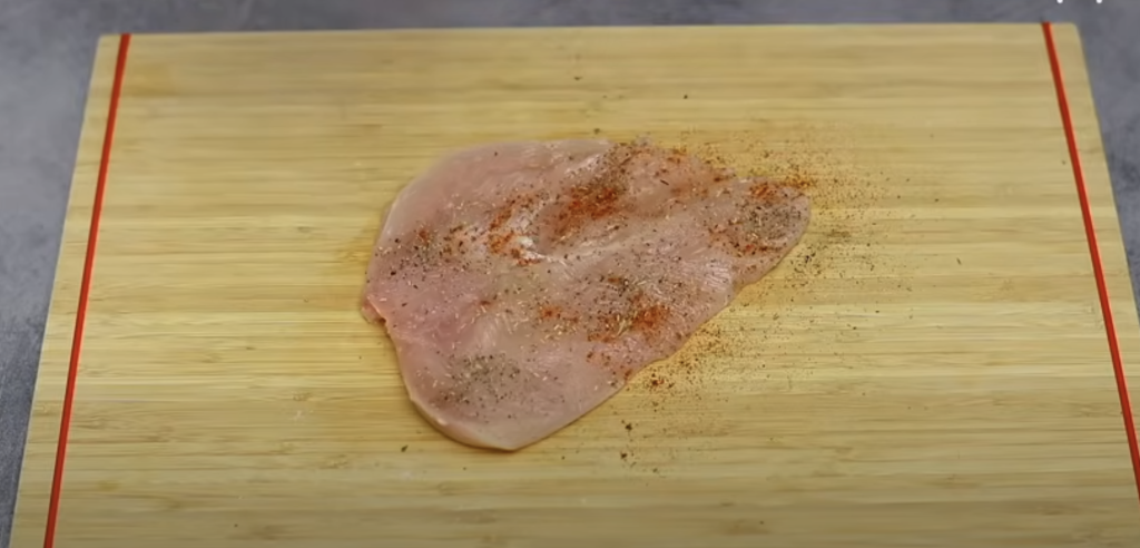 Kuřecí prso v pergamenu s mozzarellou a rajčaty - šťavnatý a voňavý pokrm