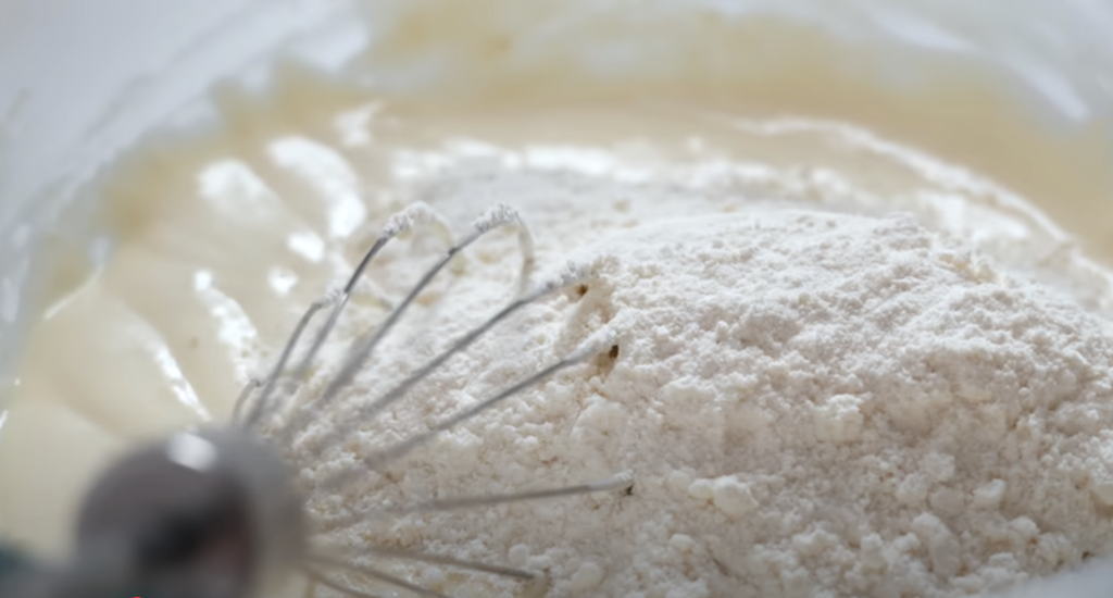 Nadýchané slané lívance se šunkou a jarní cibulkou - rychlá a chutná snídaně či večeře plná chutí