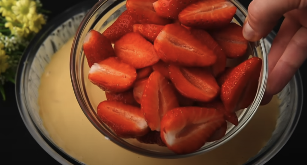 Dokonalý koláč s ricottou a čerstvými jahodami - lehký letní moučník plný jahodové chuti