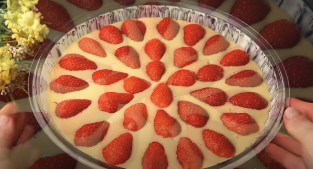 Dokonalý koláč s ricottou a čerstvými jahodami - lehký letní moučník plný jahodové chuti