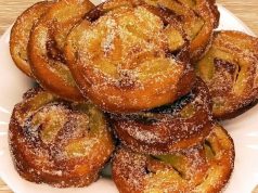 Smažené jablečné šneky v těstíčku a cukru Smažené jablečné šneky v těstíčku a cukru