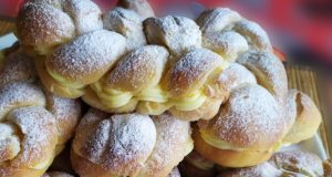 Pudinkáče: Nadýchané kynuté pletýnky s krémovým vanilkovým pokladem!