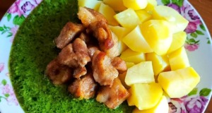 Šťavnaté vepřové výpečky: Recept na maso se smetanovým špenátem