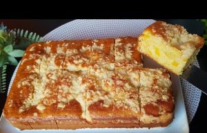 Šťavnatý broskvový koláč s drobenkou - jednoduchý a rychlý moučník pro každou příležitost