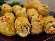 Cuketové roládky se sýrem Philadelphia a šunkou na špejli - rychlý a křupavý snack