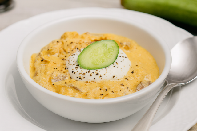 Hlíva ústřičná na smetaně s cuketou – rychlý a sytý oběd