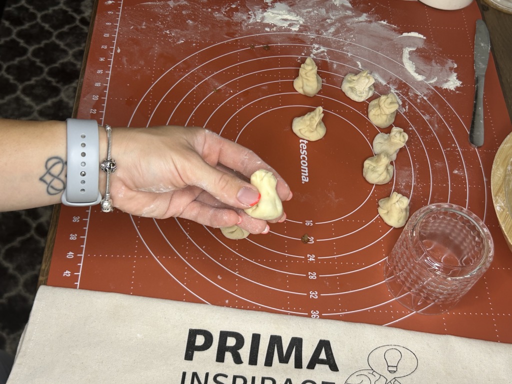 Čínské měšce v páře plněné mletým masem (wonton)