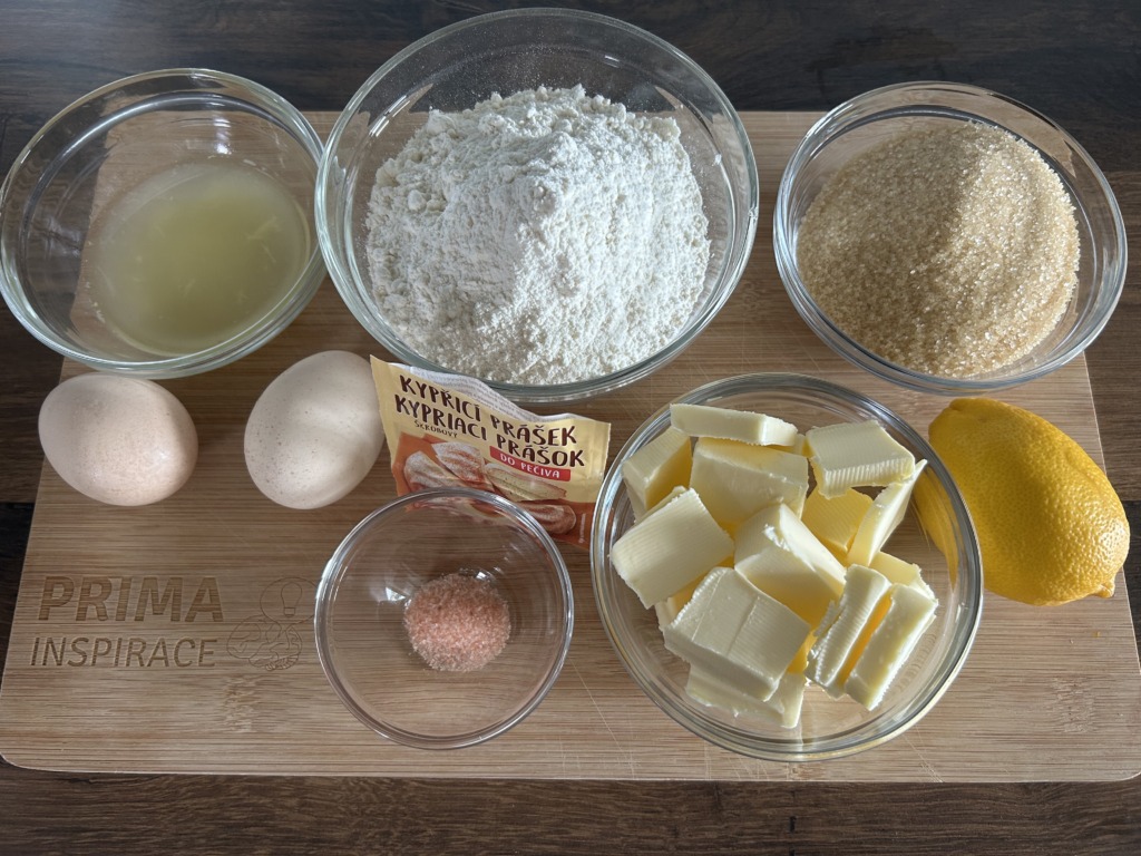 Letní citronové brownies - rychlý a snadný recept