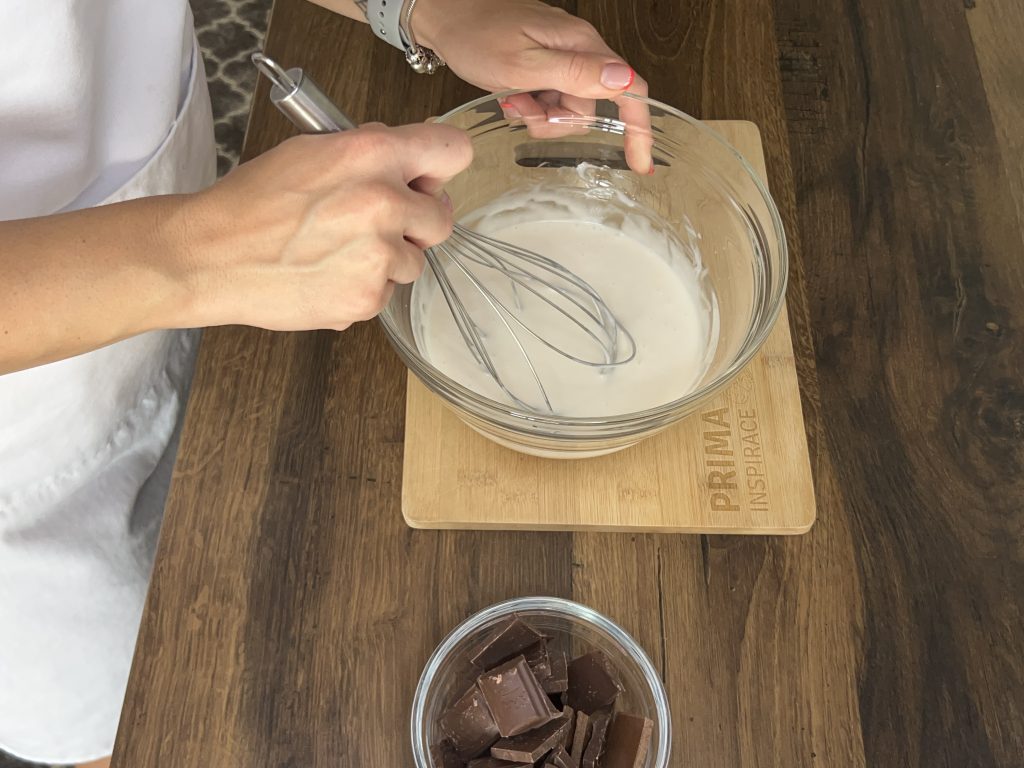 Čokoládovo-kokosový dort jen ze 2 ingrediencí