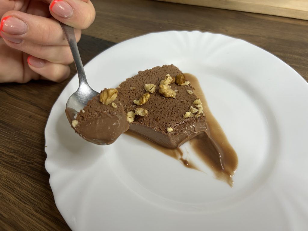 Čokoládovo-kokosový dort jen ze 2 ingrediencí