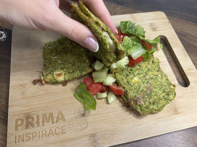 Cuketové toasty plněné sýrem Cuketové toasty plněné sýrem