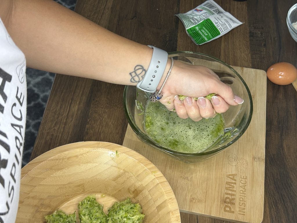 Cuketové toasty plněné sýrem