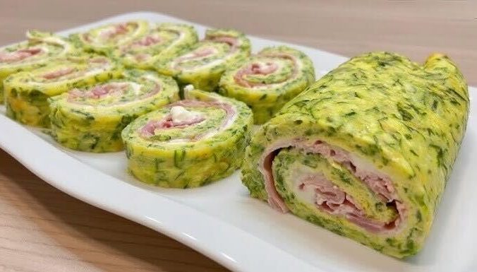 Cuketová roláda se šunkou a sýrem: Lehké letní jídlo z trouby