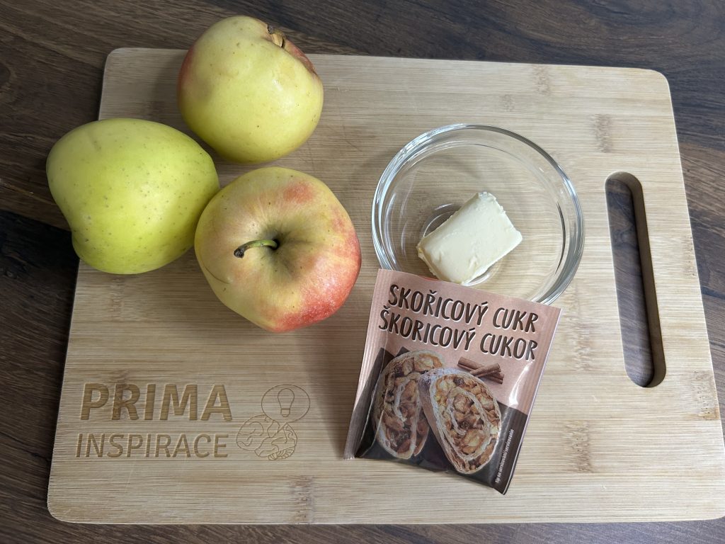 Jablečné croissanty z listového těsta s vanilkovým krémem