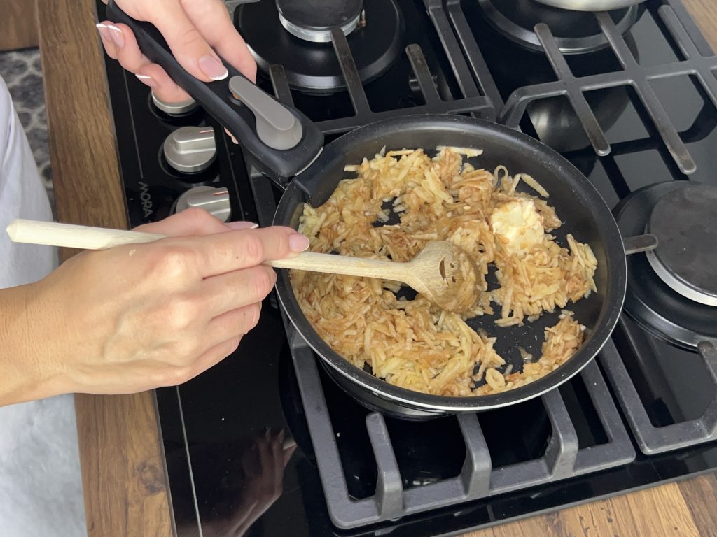 Jablečné croissanty z listového těsta s vanilkovým krémem