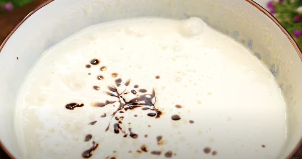 Elegantní čokoládové brownies - vláčný čokoládový dort s jemnou krustou a bohatou chutí