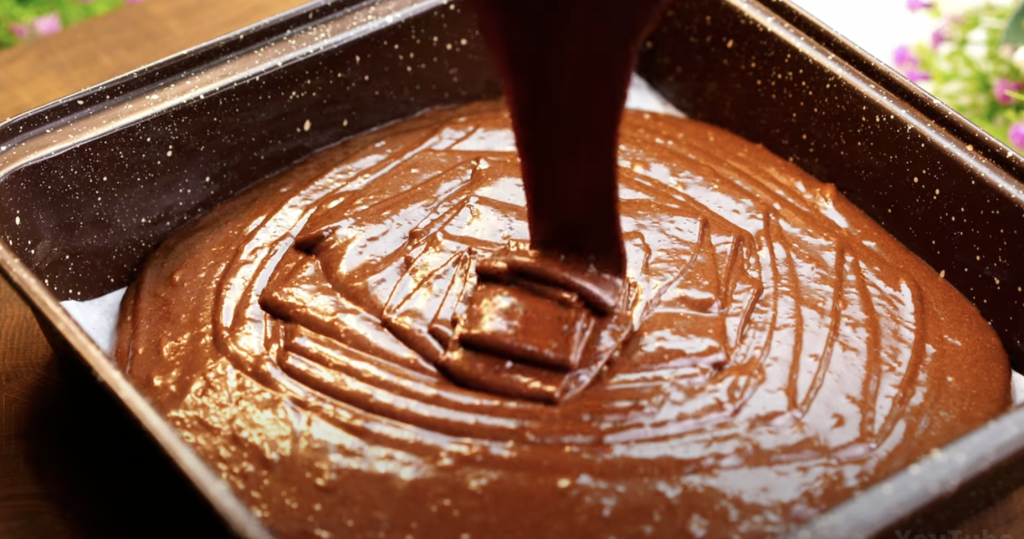 Elegantní čokoládové brownies - vláčný čokoládový dort s jemnou krustou a bohatou chutí