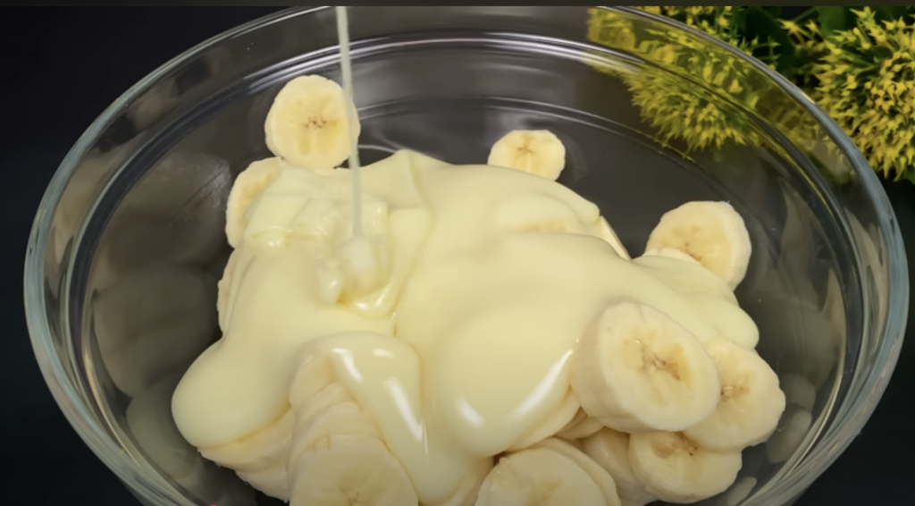 Domácí banánová zmrzlina bez zmrzlinovače – jednoduchý recept ze 3 ingrediencí