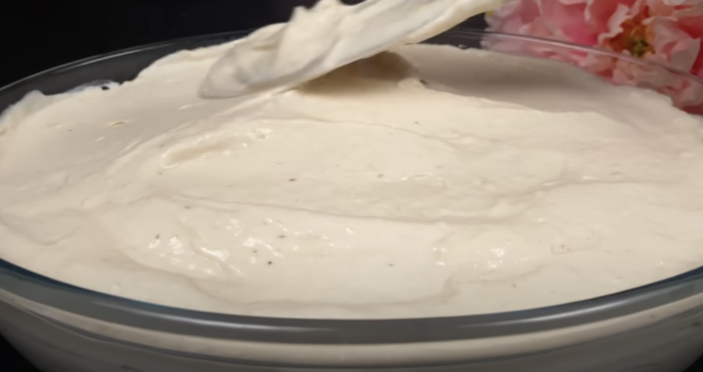 Domácí banánová zmrzlina bez zmrzlinovače – jednoduchý recept ze 3 ingrediencí