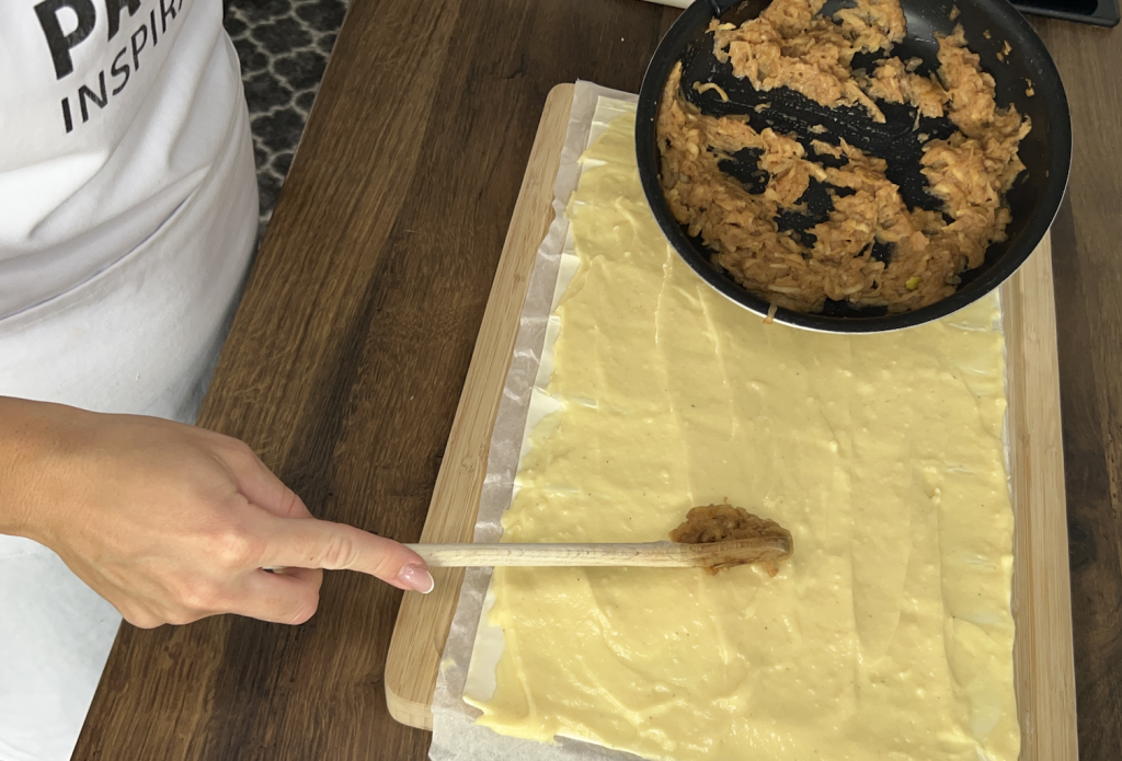 Jablečné croissanty z listového těsta s vanilkovým krémem