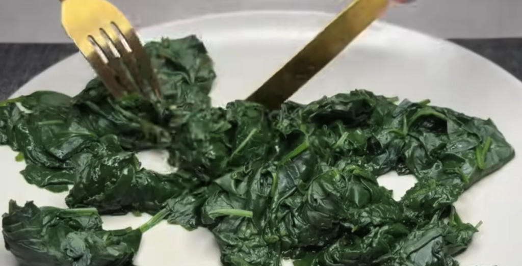 Špenátové gnocchi s ricottou, šalvějí a parmazánem – snadný italský recept