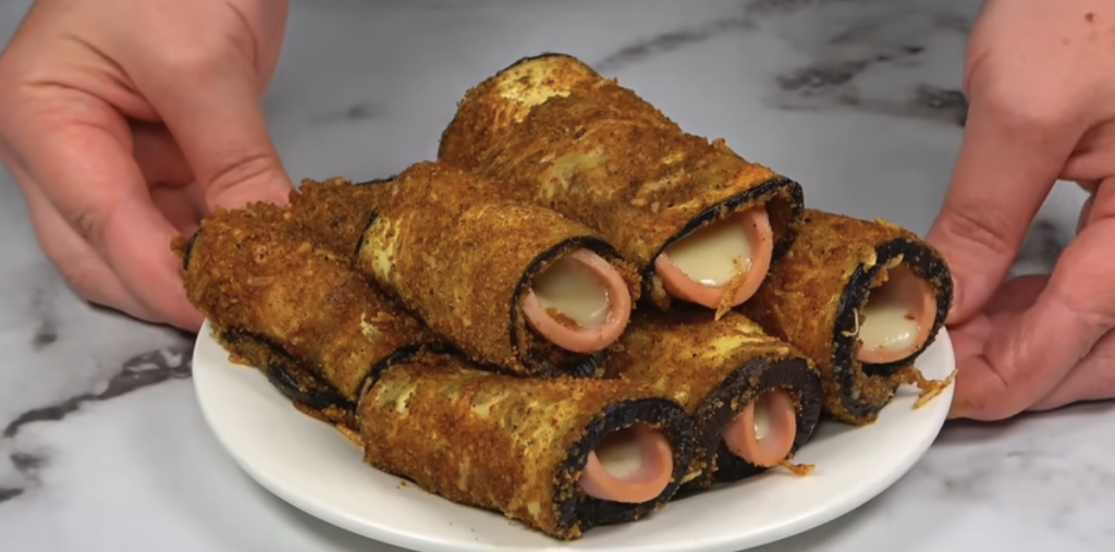 Pečené lilkové rolky s mozzarellou, šunkou a parmazánovou krustou