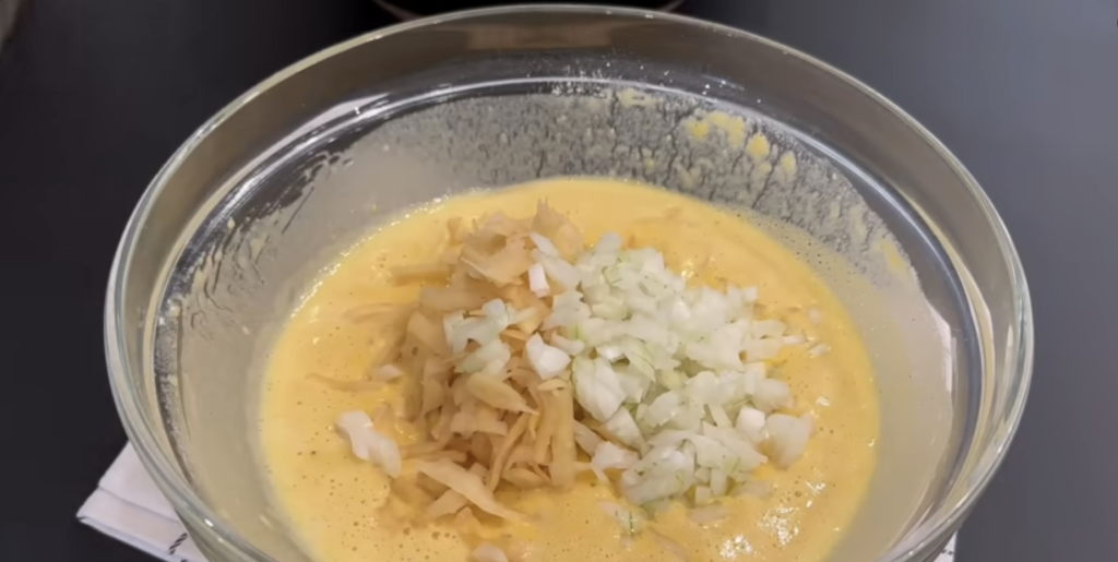 Pâine de dovlecei cu cartofi și parmezan de casă - instrucțiuni simple