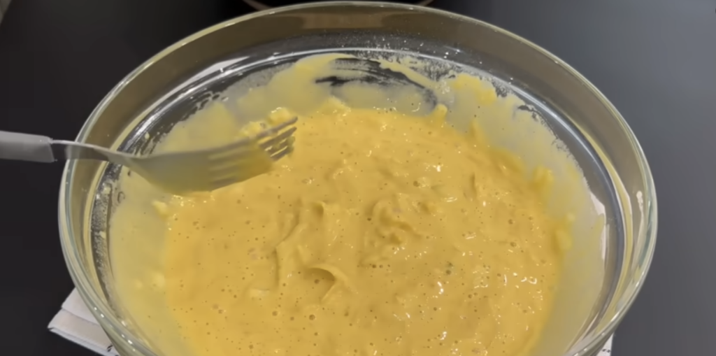 Pâine de dovlecei cu cartofi și parmezan de casă - instrucțiuni simple