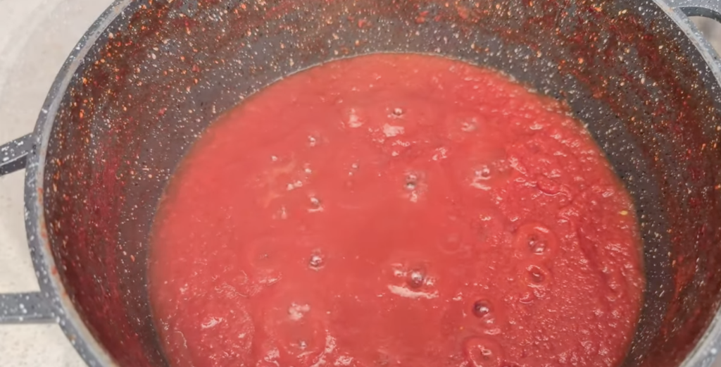 Domácí rajčatová pasta – rychlá metoda za 20 minut!