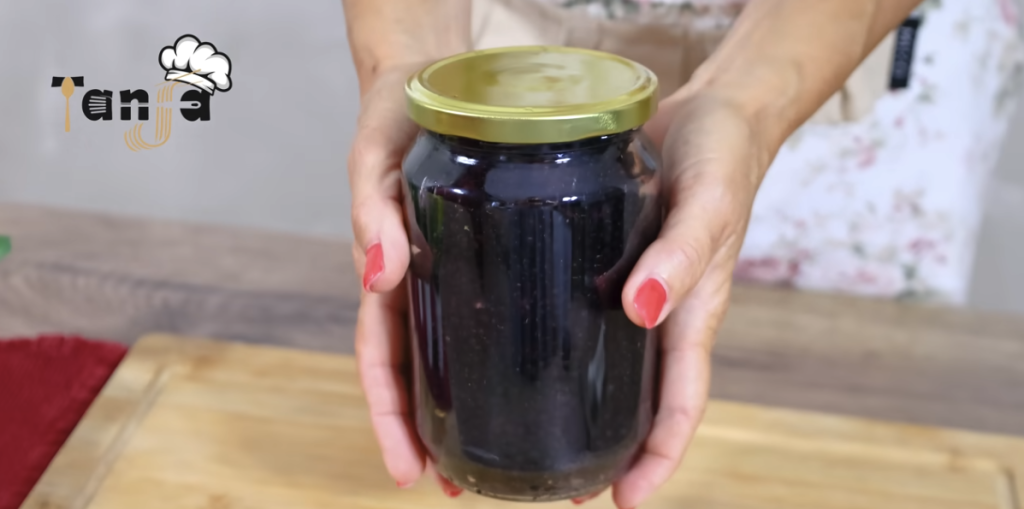 Zavařené ostružiny bez cukru – jednoduchý recept na pasterizaci