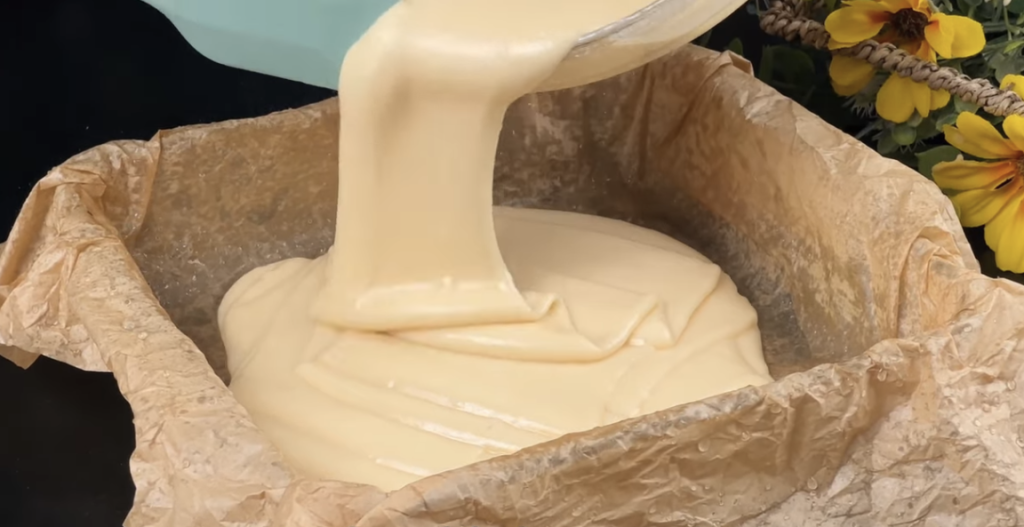 Šťavnatý borůvkový koláč s jogurtem a marmeládou – rychlý moučník