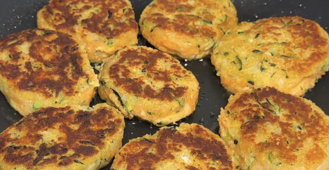 Křupavé čočkovo–cuketové karbanátky – ideální pochoutka plná bílkovin a zeleniny