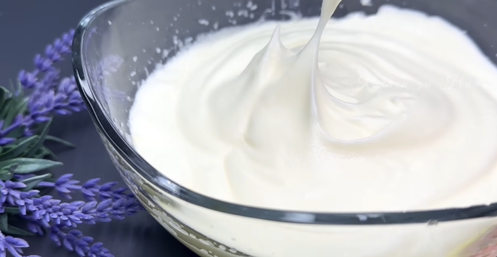 Fit kokosový koláč s ovocem bez mouky – ovocný dezert bez výčitek!