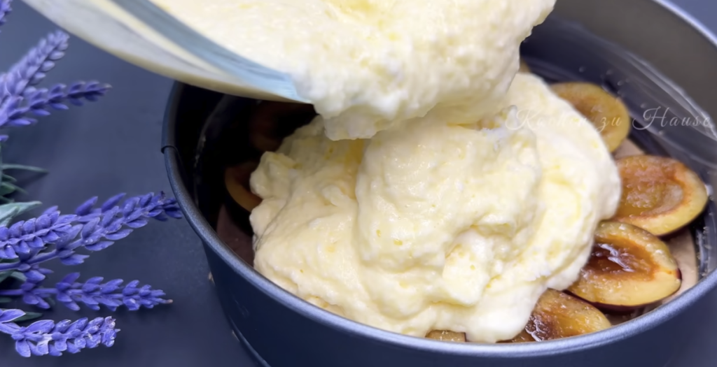 Fit kokosový koláč s ovocem bez mouky – ovocný dezert bez výčitek!