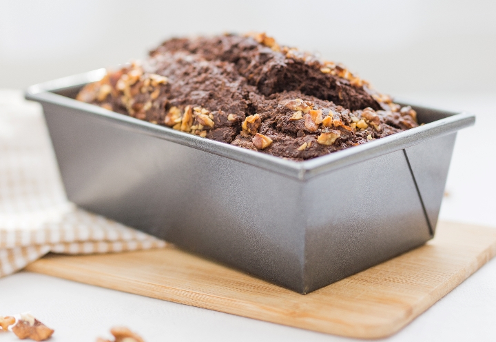 Zdravý čokoládový chlebíček s cuketou – vláčný, nadýchaný a bez výčitek