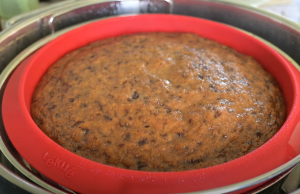 Recept na skvělý a také zdravý banánový dort připravený v páře!