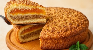 Koláč se zakysanou smetanou, meruňkovou a ořechovou náplní – recept krok za krokem Koláč se zakysanou smetanou, meruňkovou a ořechovou náplní - recept krok za krokem