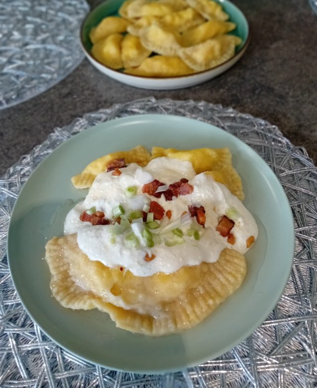 Domácí brynzové pirohy