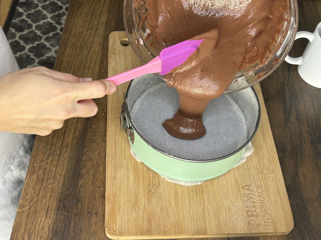 Čokoládový dortík s kousky čokolády