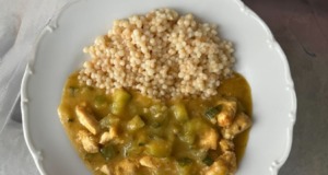 Krémové kuřecí soté s cuketou – jednoduchý a rychlý recept Krémové kuřecí soté s cuketou – jednoduchý a rychlý recept