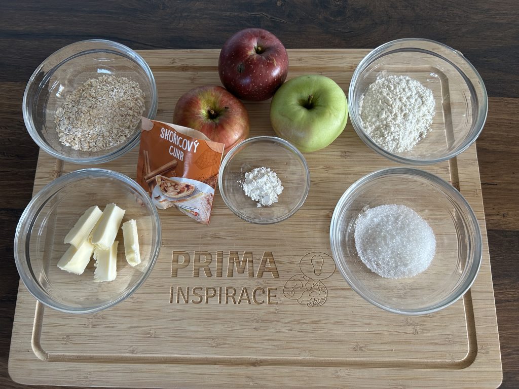 Jablečný crumble s ovesnou drobenkou