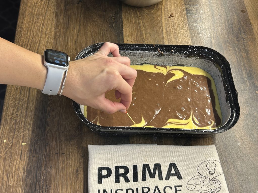 Jednoduchý mramorový koláč se Salkem