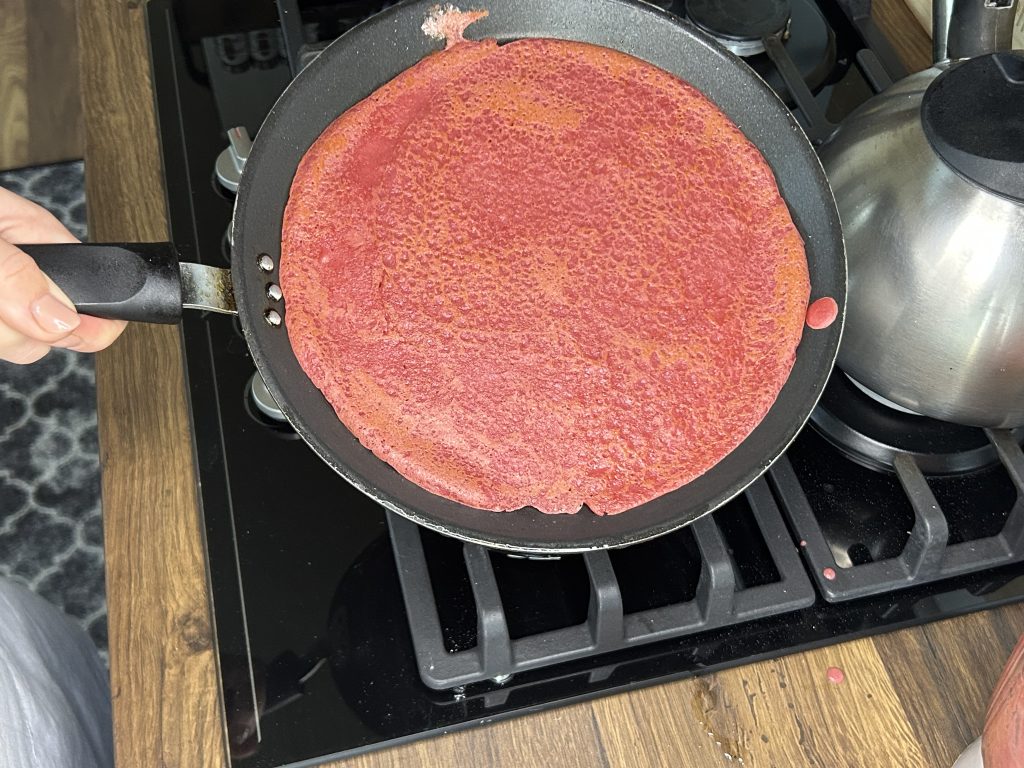 Barevné palačinky z červené řepy s Ricottou a špenátem