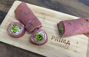 Barevné palačinky z červené řepy s Ricottou a špenátem Barevné palačinky z červené řepy s Ricottou a špenátem