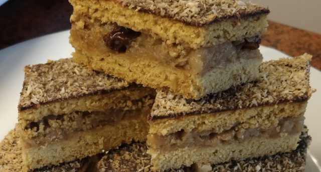 Vynikající recept na medové řezy.