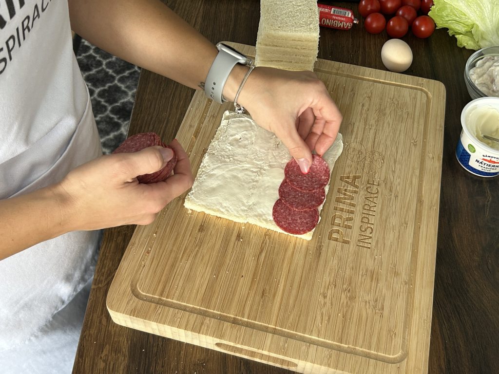 Slaný dort z toustového chleba