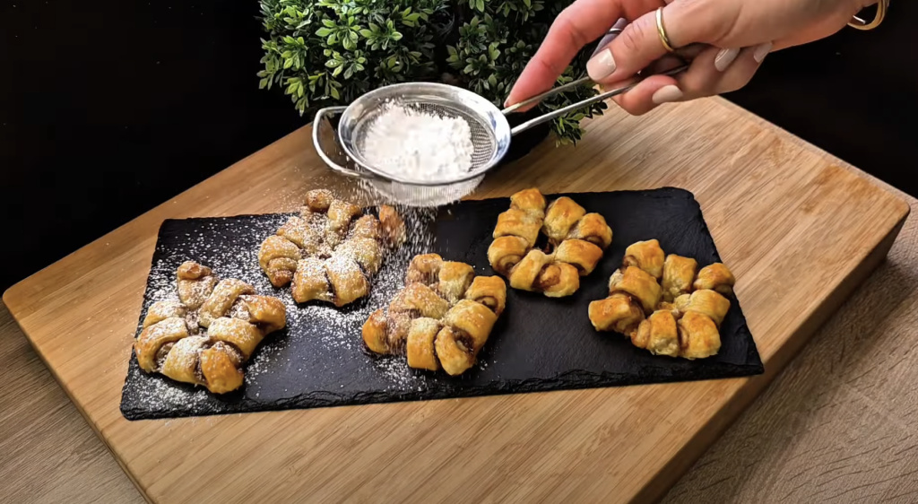 Něžné skořicové růžičky z listového těsta – rychlý a voňavý dezert