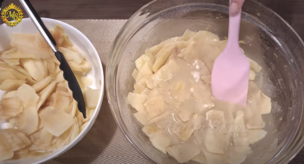 Italský jablečný koláč – nadýchaný, šťavnatý a voňavý