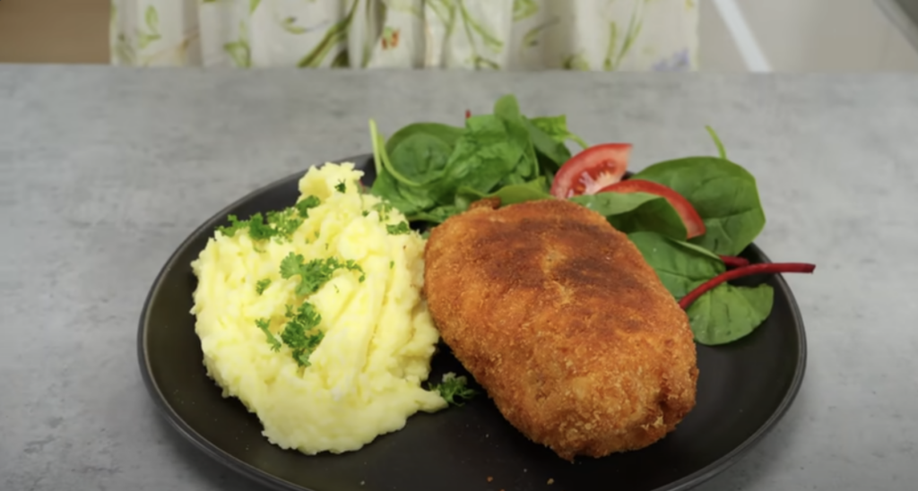 Kuřecí Cordon Bleu s bramborovým pyré – rychlý oběd nebo večeře