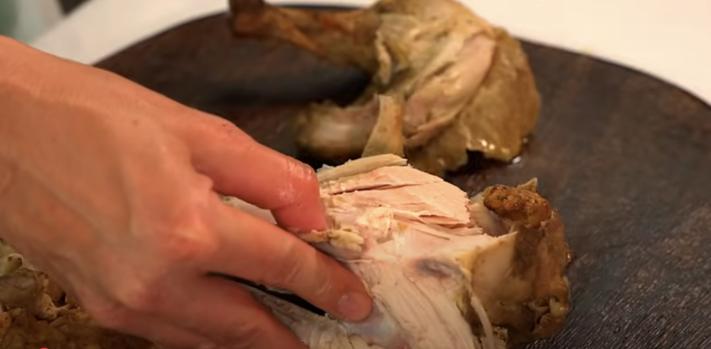 Wrapy s kuřecím masem, jalapeños, mozzarellou a rančovou omáčkou z horkovzdušné fritézy